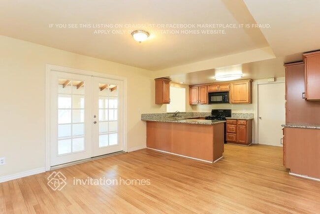 Building Photo - 5255 Ensley Ct