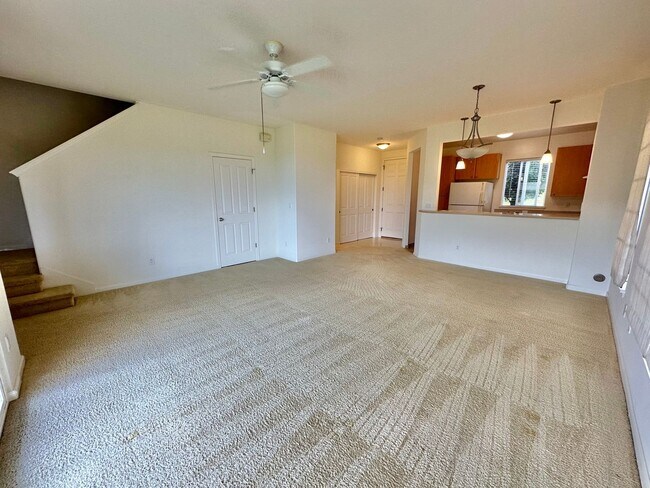 Building Photo - 9 Kaloaloa Way