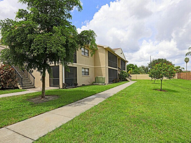 Building Photo - Mystic Gardens 5303-315 Summerlin Rd Fort ...