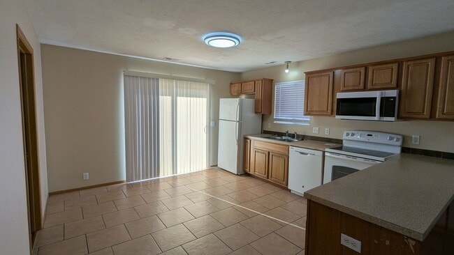 Foto del edificio - 3611 Ave G