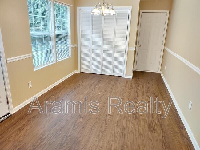 Building Photo - 7266 Tiderace Ct