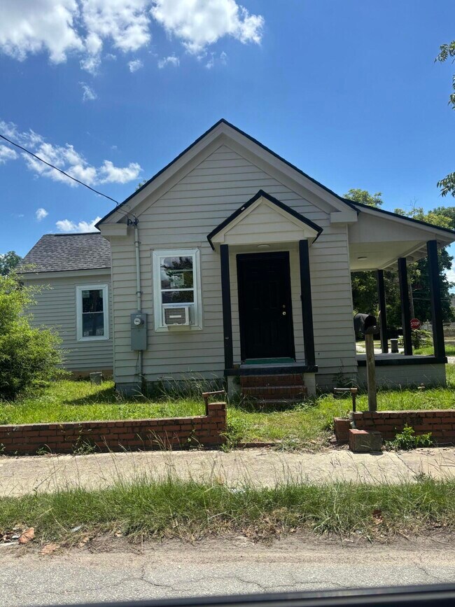 Foto del edificio - 1744 Hicks St