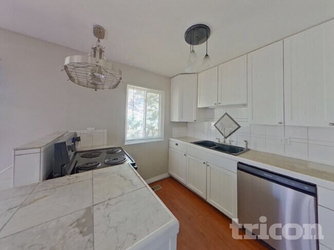 Foto del edificio - 617 19th St SW