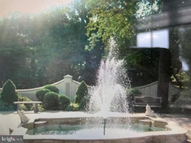 Foto del edificio - 5301 Goldsboro Rd