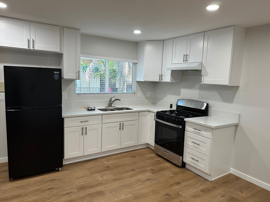 Foto principal - 1132 255th St