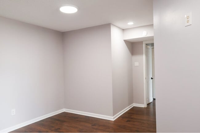 Building Photo - 3807 Babe Ct