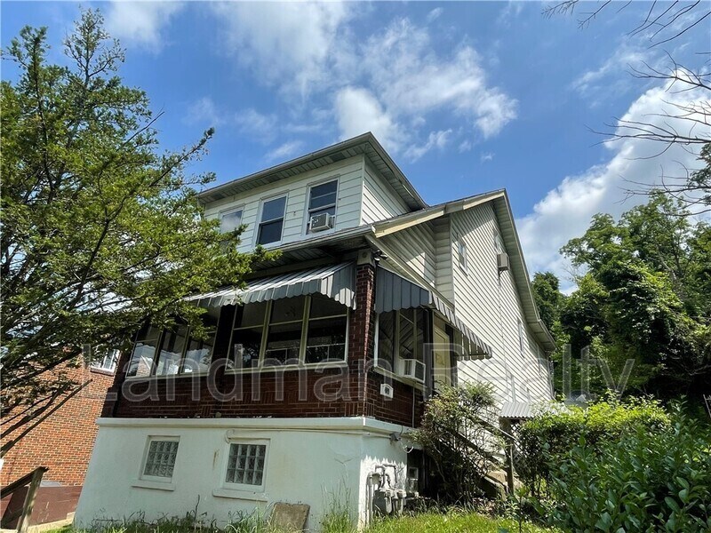 409 Johnston Rd, Pittsburgh, PA 15235 Condo for Rent in Pittsburgh