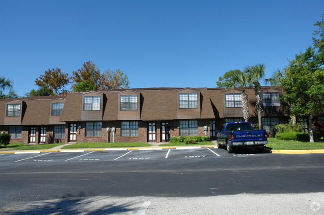 Victoria Gardens - VICTORIA GARDENS APARTMENTS