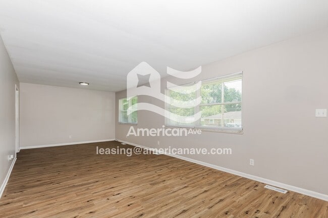 Building Photo - 5420 Autumn Pl