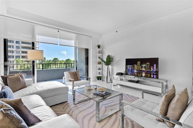 Building Photo - 251 CRANDON BLVD Unit 322
