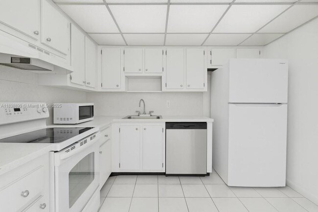 1 bedroom in North Miami Beach FL 33179 - 1 bedroom in North Miami Beach FL 33179 Apartment