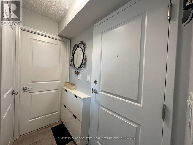 Photo du bâtiment - 35 Bastion St