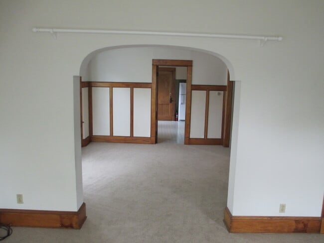 Formal Dining Room - 2417 E Stratford Ct