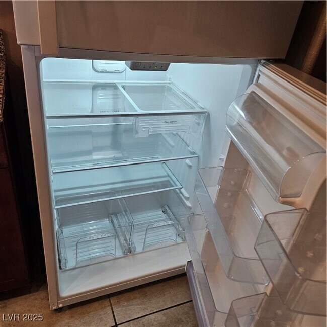 Foto del edificio - 2120 Ramrod Ave