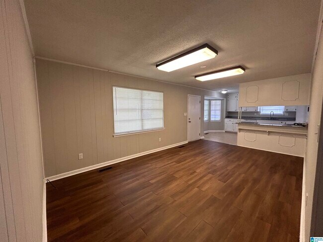 Building Photo - 7411 Helms Cir