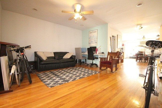 Foto del edificio - 626 Lorimer St