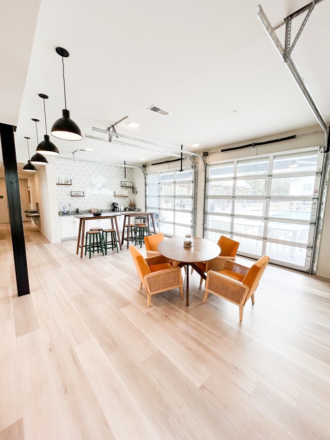 Photo - Ivy Row at Southern Miss Apartments