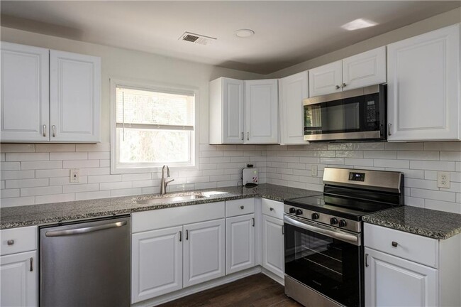 Foto del edificio - 4704 Apache Trail SW
