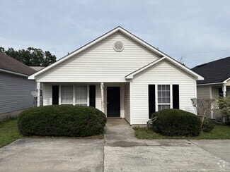Building Photo - 1324 Edgewood Dr