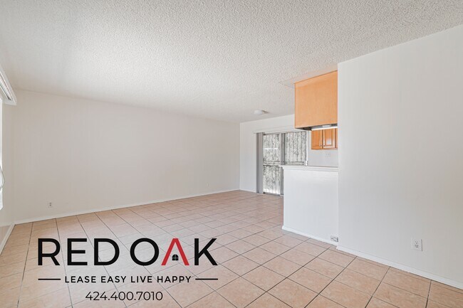 Foto del edificio - 3015 N Santa Fe Ave