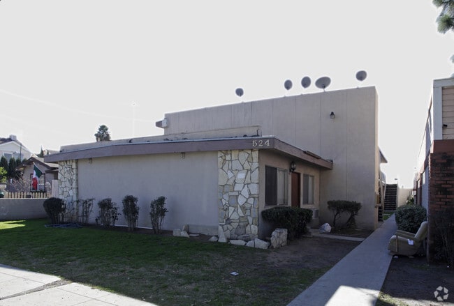 Building Photo - 524 Williamson