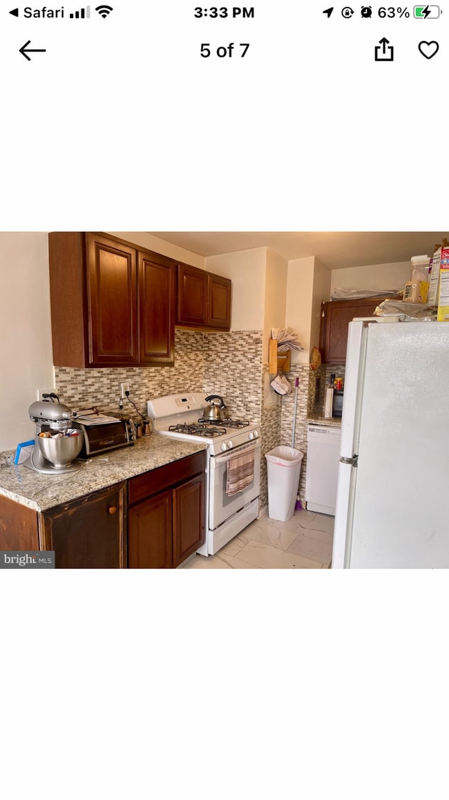 Photo - 5851 Quantrell Ave Apartment