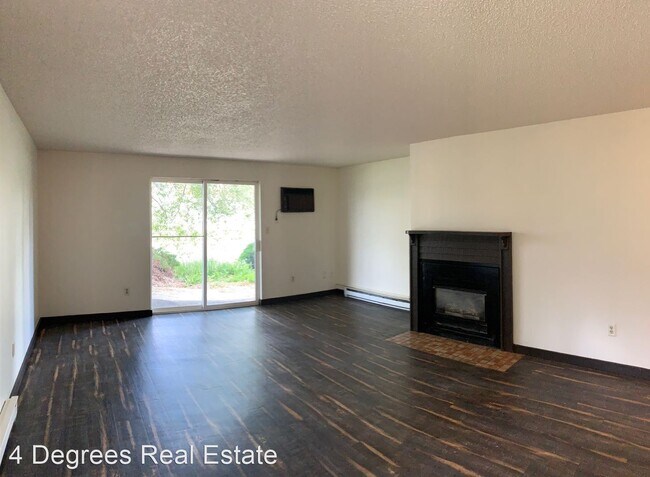 Foto del edificio - 6119-6123 N Addison St