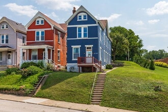 Building Photo - 4338 Vine St