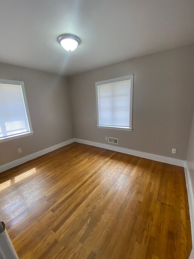 Building Photo - tower