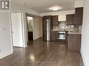 Building Photo - 18 Uptown Dr