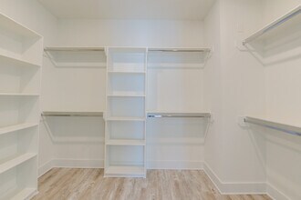 The Grove at Oak Forest photo'