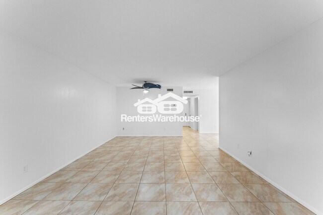 Building Photo - 7475 Canford Ct