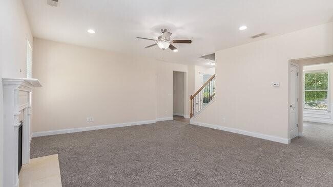 Building Photo - 371 Shiloh Manor Dr