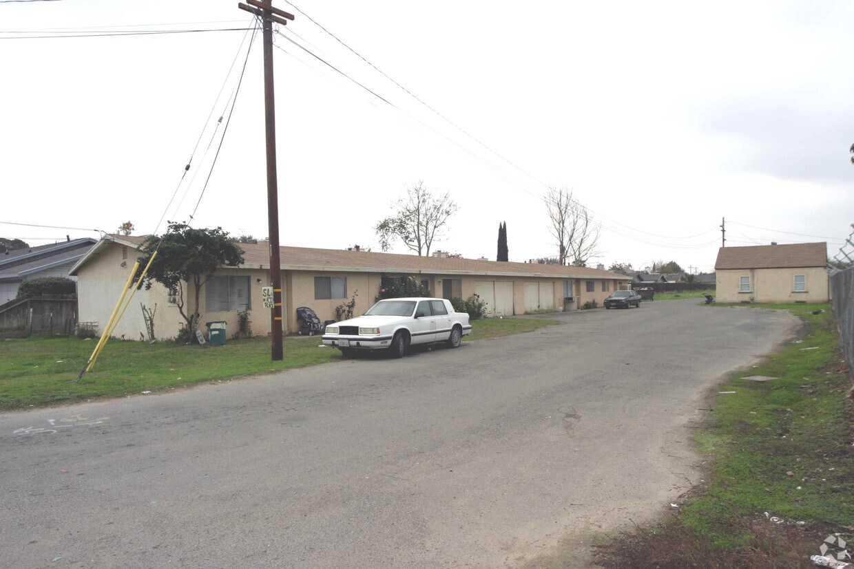 Foto principal - 800-808 Briggs Ave