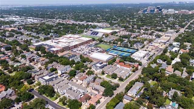 Foto del edificio - 6509 Preston Rd