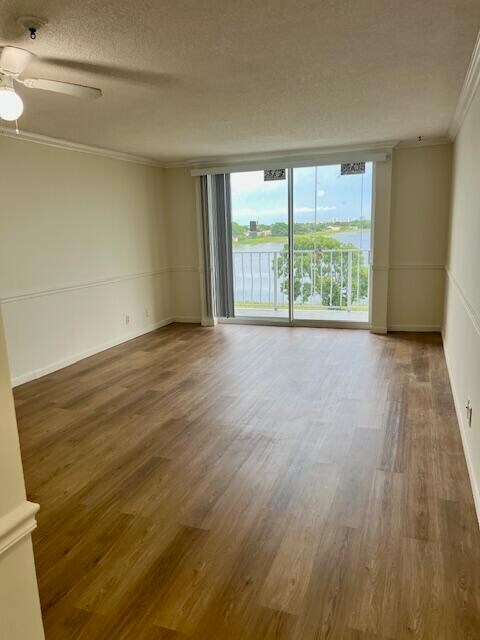 Building Photo - 480 Executive Center Dr