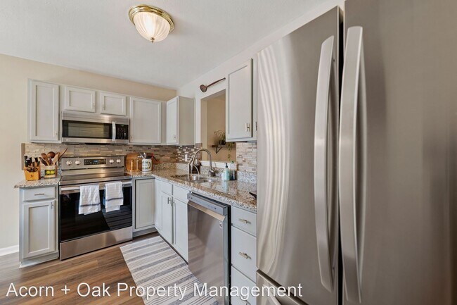 Foto del edificio - 2 br, 2.5 bath House - 419 Gladstone Drive
