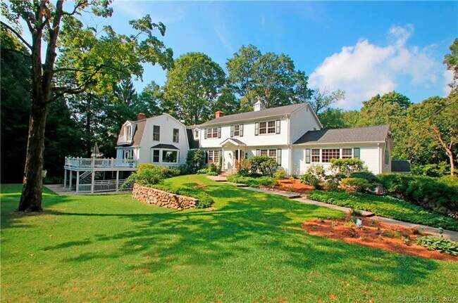 Building Photo - 380 Webbs Hill Rd