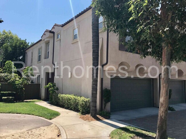 Building Photo - 11665 Miro Cir