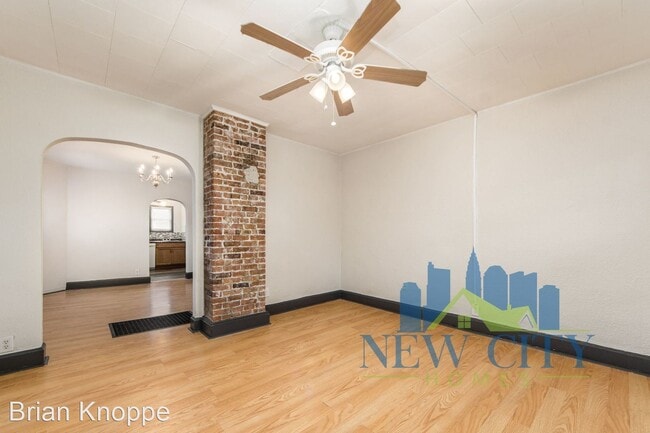 Building Photo - 3 br, 1 bath House - 147 Schultz Ave