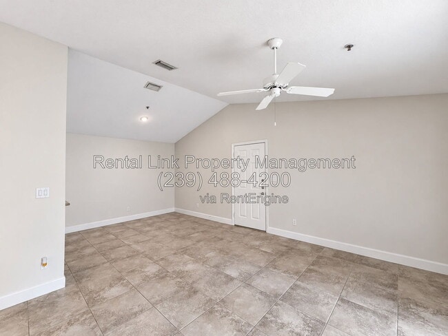 Building Photo - 4009 Crockers Lake Blvd
