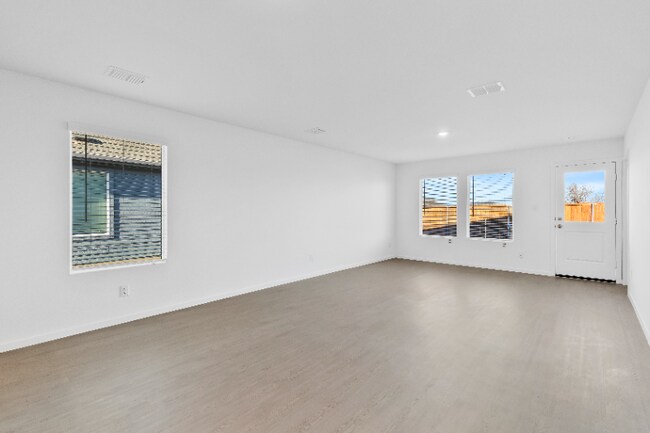 Building Photo - 3148 Burmese St