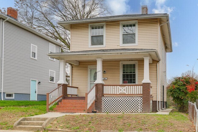 Foto del edificio - 3 Bedroom Home in Highland Park ***Availab...