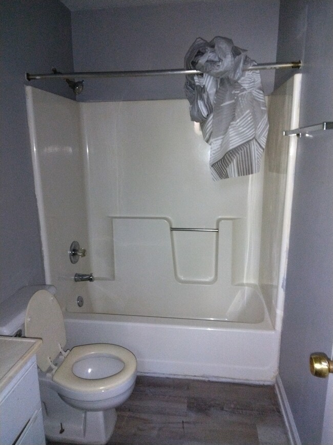 Foto del edificio - 106 Cane Creek Ct