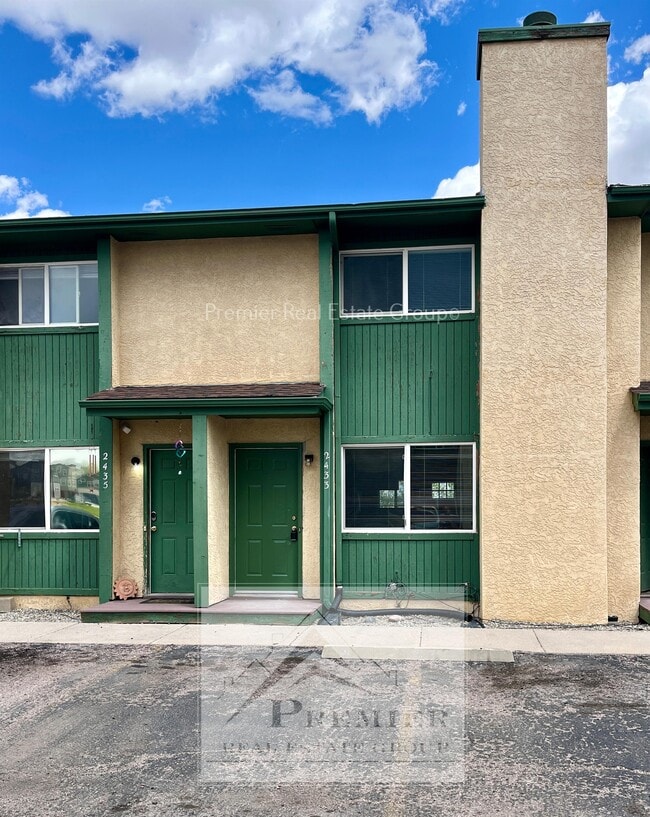 Photo - 2433 Cherokee Park Pl (Colorado Springs, CO) Townhome