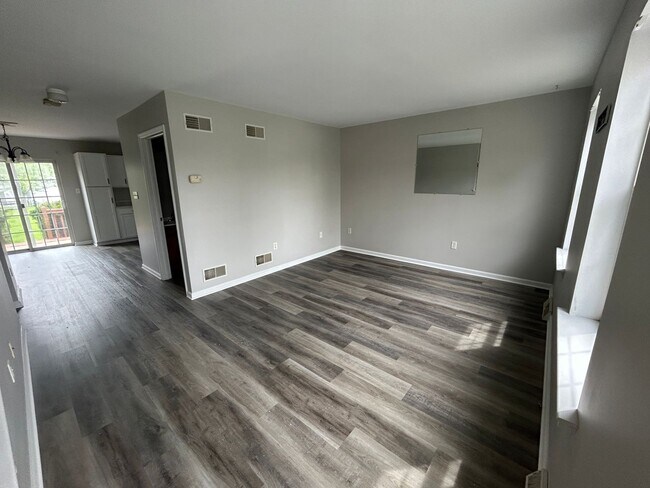 Foto del edificio - Updated Townhome