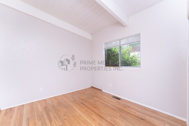 Foto del edificio - 28 21st Pl
