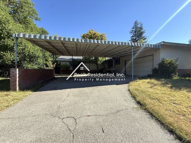 Building Photo - Wonderful 3bd/2ba Sacramento Home