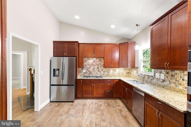 Building Photo - 24524 Ruff Ruff Ln