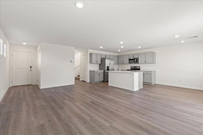 Foto del edificio - 1307 Travis Crk Pl